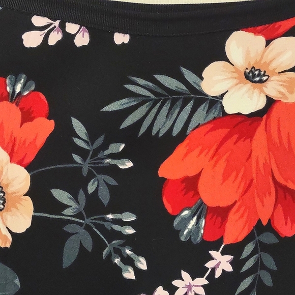 Ann Taylor Modest Pink Tropical Floral Midi Skirt Size S - Picture 3 of 8